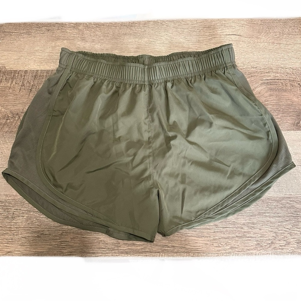 Nike Dri Fit Shorts - NWOT